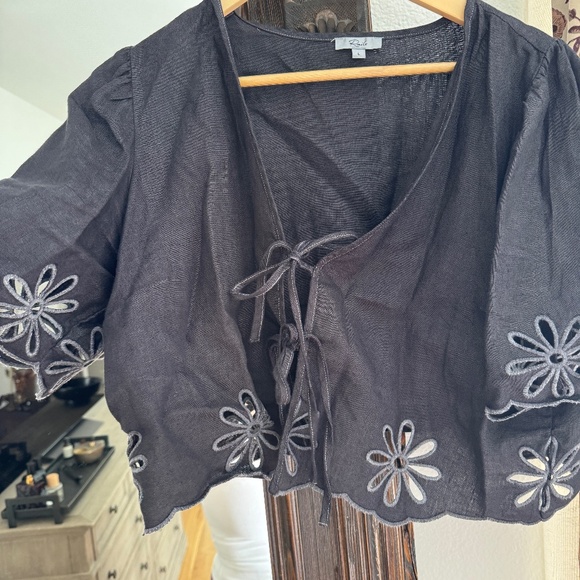 Rails Linen Eyelet Set - Emmie Pant and Pari Top - Size Large - Picture 3 of 9